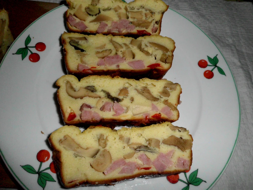 
    Chec aperitiv cu ciuperci  
