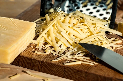 1 grated cheese 961152 1920 jpg jpeg