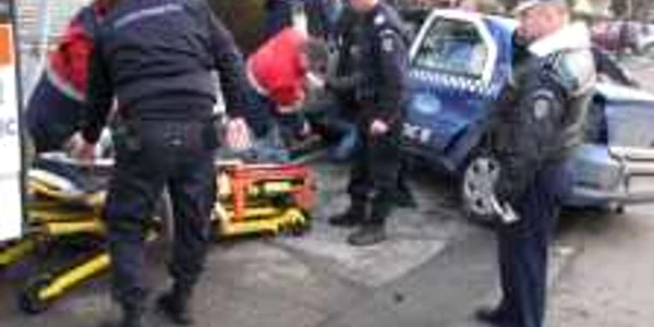 Polițiștii urmează să stabilească cine se face vinovat de moartea pietonului