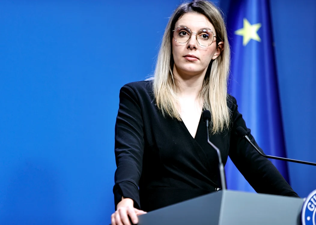 Diana Buzoianu, ironică după decizia Curţii de Apel Bucureşti. FOTO: gov.ro