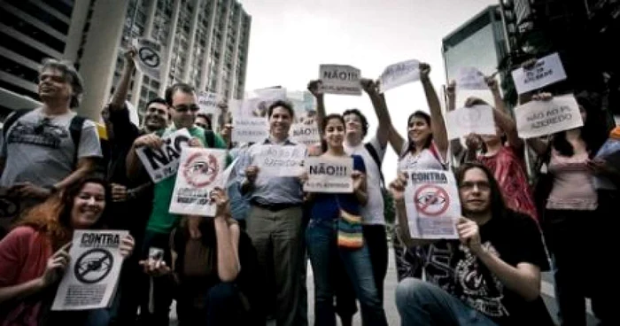 Cluj: Flash-mob pentru susţinerea luptei împotriva traficului de persoane