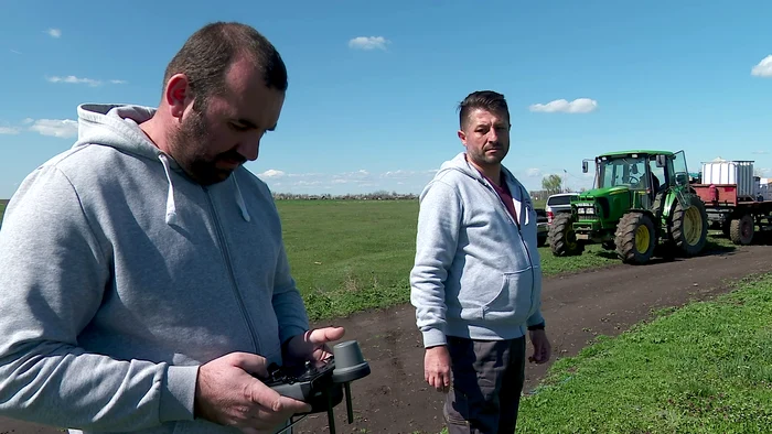 Dan și Marian vor avea întreagă flotă de drone. FOTO I. Bunilă