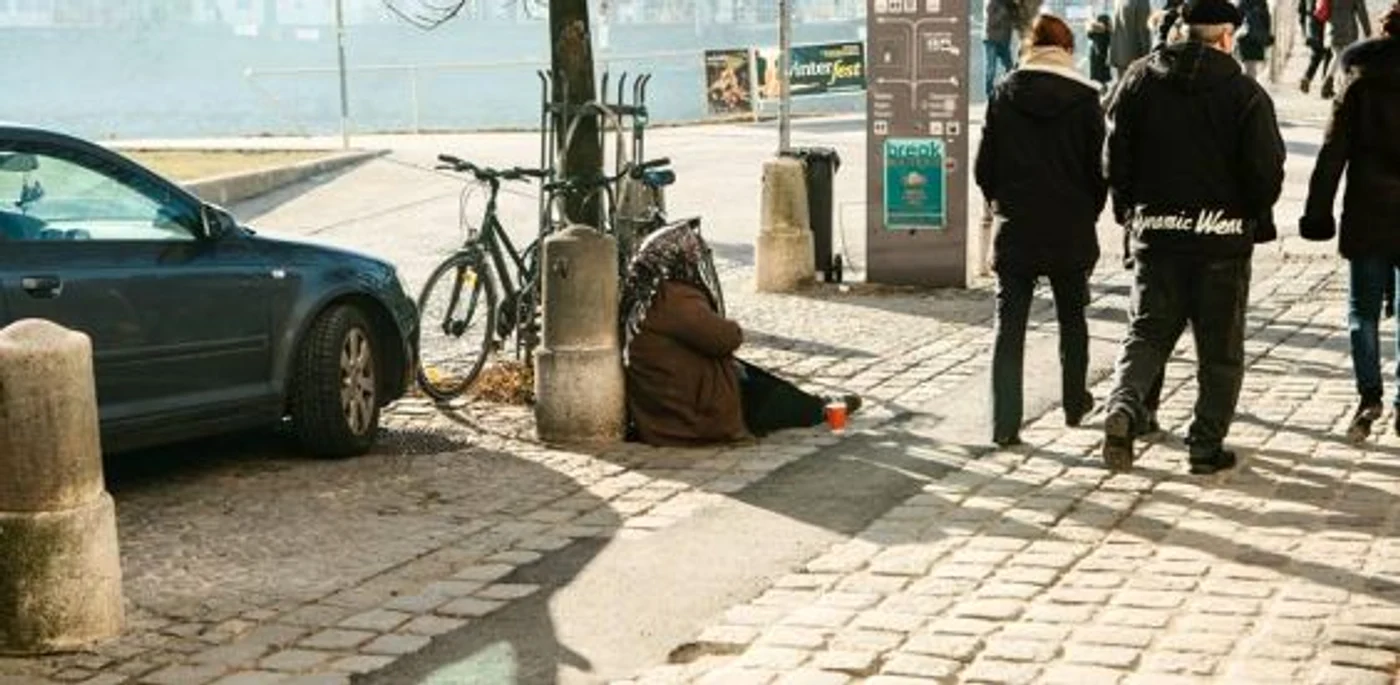 Circa 90 de cerşetori sunt pe străzile oraşului turistc Salzburg. FOTO: Shutterstock