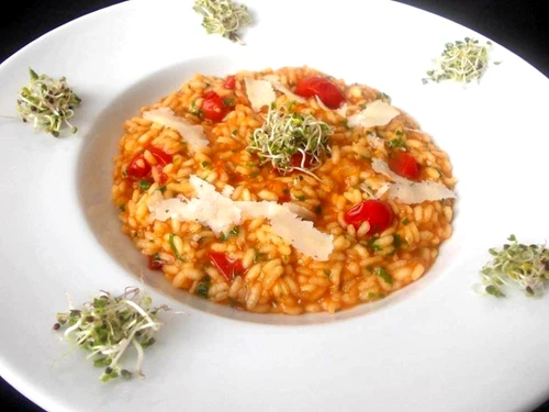 risotto cu rosii jpeg