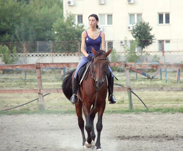 Patricia de la Amadeus are căluţi  acasă, la Buzău şi spune că ei  i-au făcut viaţa mai frumoasă