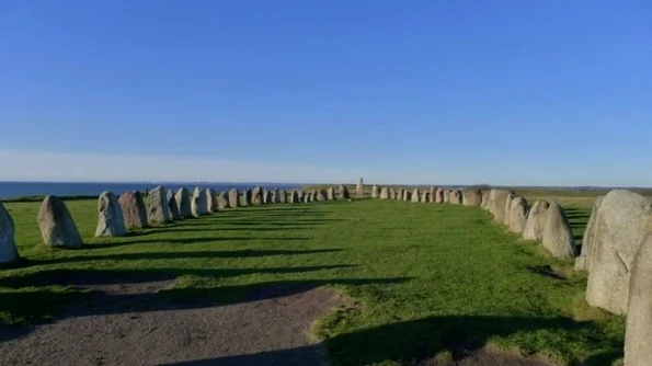 Un mormânt străvechi a fost descoperit în „Stonehenge din Suedia” jpeg