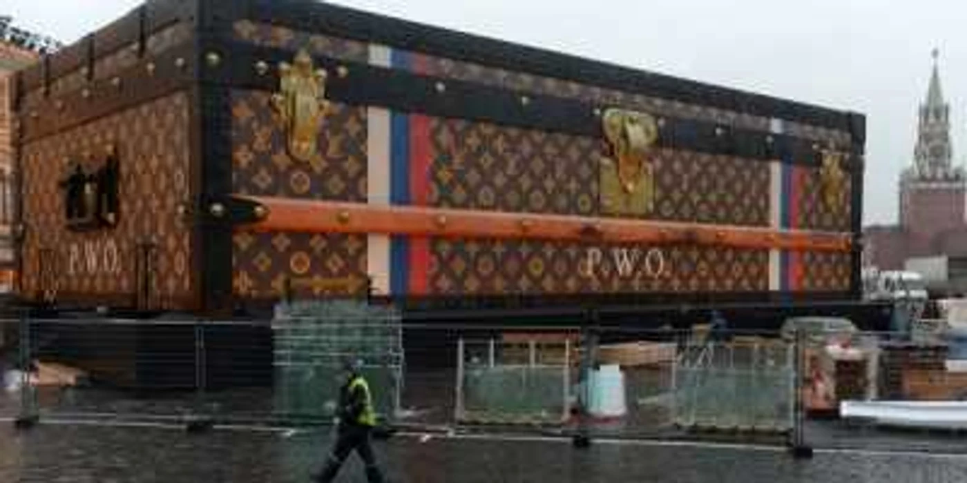 Pavilionul Louis Vuitton din Piaţa Roşie