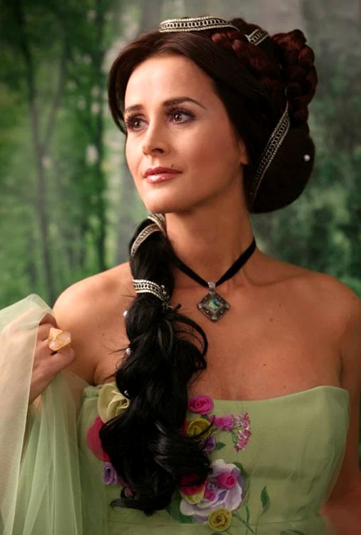 Mădălina Manole s-a sinucis chiar de ziua ei