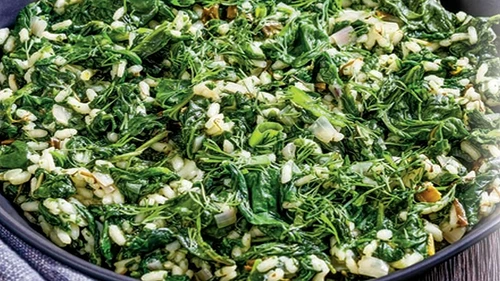 mancarica greceasca de spanac jpg