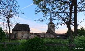 Biserica din Vurpăr, județul Alba  Foto Daniel Guță, ADEVĂRUL jpg