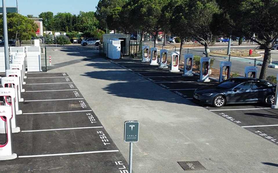 Crește concurența Tesla: Ce planuri au cei mai mari producători auto din Statele Unite 