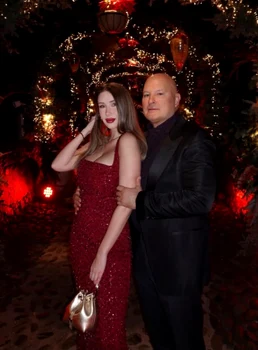 Antonela Pătruț a fost ispită la „Insula Iubirii” în 2022 și i-a furat inima milionarului de origine maghiară Arpad Paszkany foto: Facebook