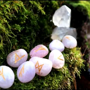 horoscop rune, foto shutterstock jpg