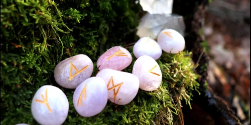 horoscop rune, foto shutterstock jpg