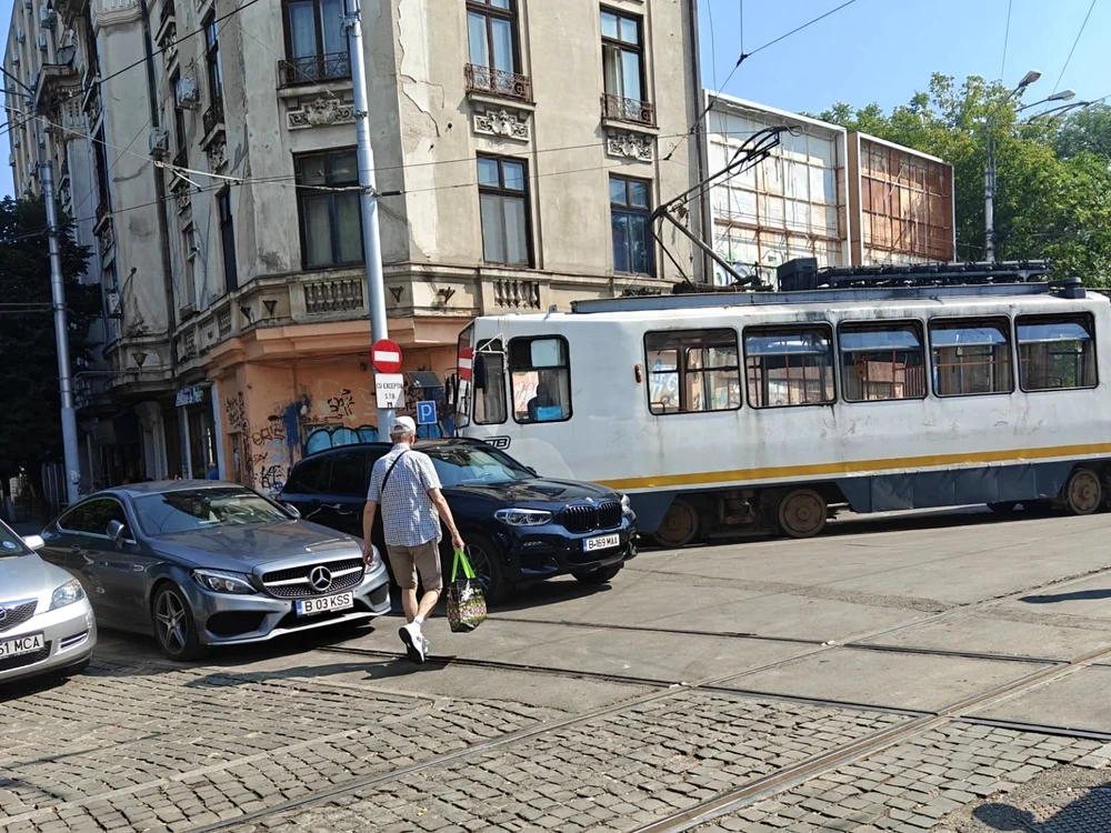 Tramvaiul de pe linia 21/FOTO: Facebook/Sector 2 - Informaţii şi dezbateri