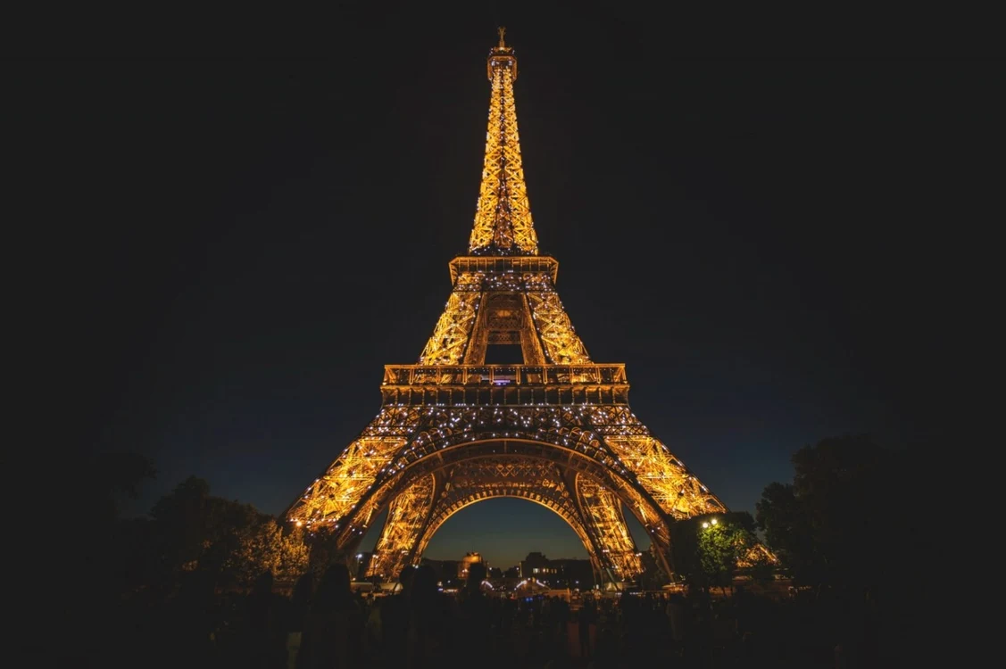 turnul eiffel foto unsplash