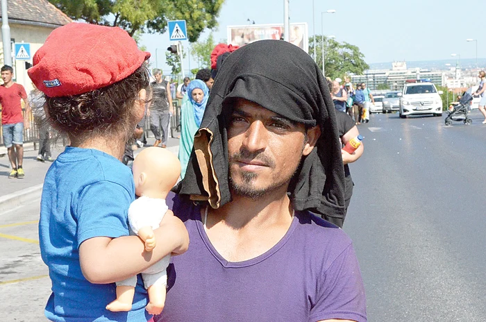 Copiii mici suferă  înzecit în aceste  zile de cumpănă 