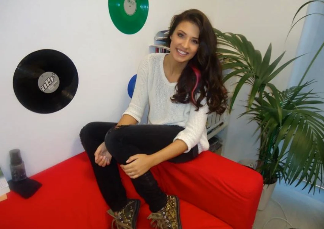 
    Antonia  