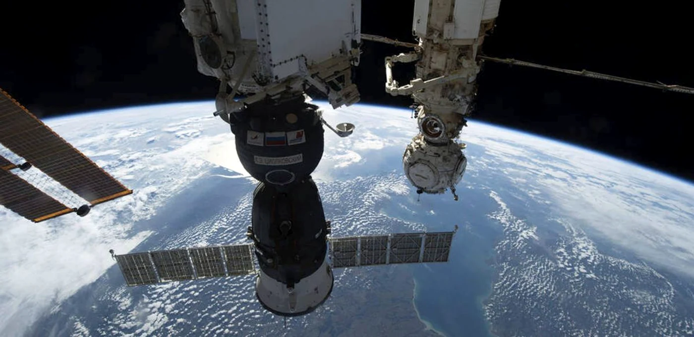 Rusia va lansa o navă de salvare pentru cei trei astronauți blocați în spațiu (foto: Profimedia)