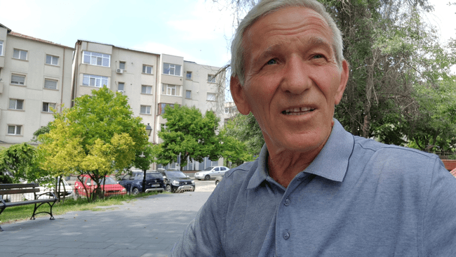 Inventatorul care răstoarnă legile mecanicii, dar stă cu brevetul în buzunar