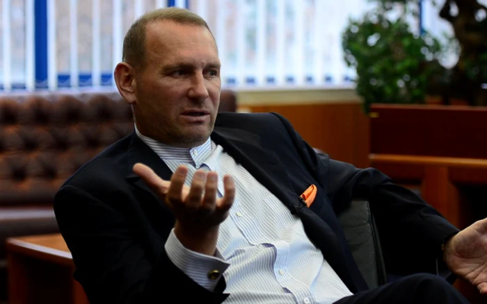 Biroul Electoral Central a invalidat 80 de voturi ale candidatului Viorel Cataramă, motiv pentru care nu a mai putut intra în cursa pentru câștigarea Primăriei BucureștiSursa foto: Adevărul