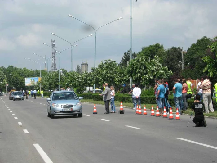 Studenţii au făcut exerciţii demonstrative de frânare