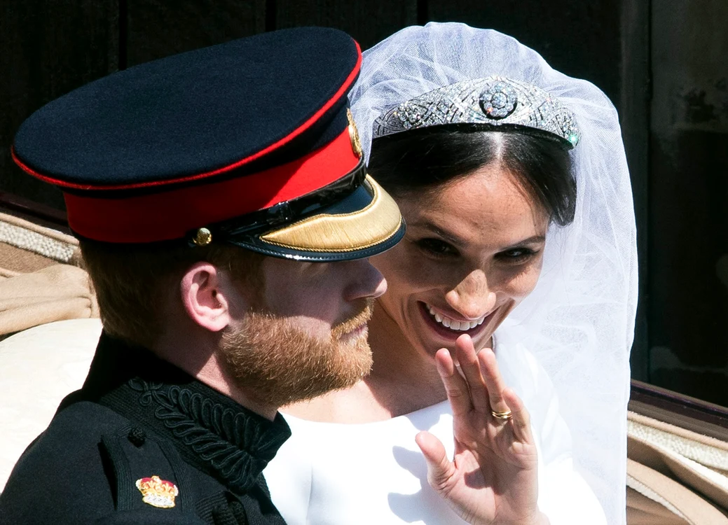 La nunta din 19 mai, de la Castelul Windsor, Meghan a purtat tiara cu diamante dată de Regină