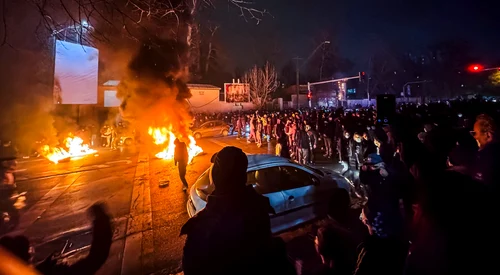 Proteste violente în Teheran, Iran FOTO AFP