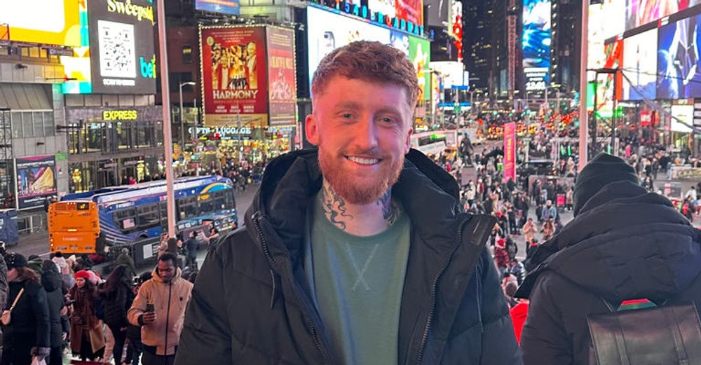 Povestea tânărului care a ajuns milionar la 24 de ani. De ce a ales să se mute în Dubai: „Oamenii nu mă tratează diferit aici. Sunt un pește mic într-un iaz foarte mare”