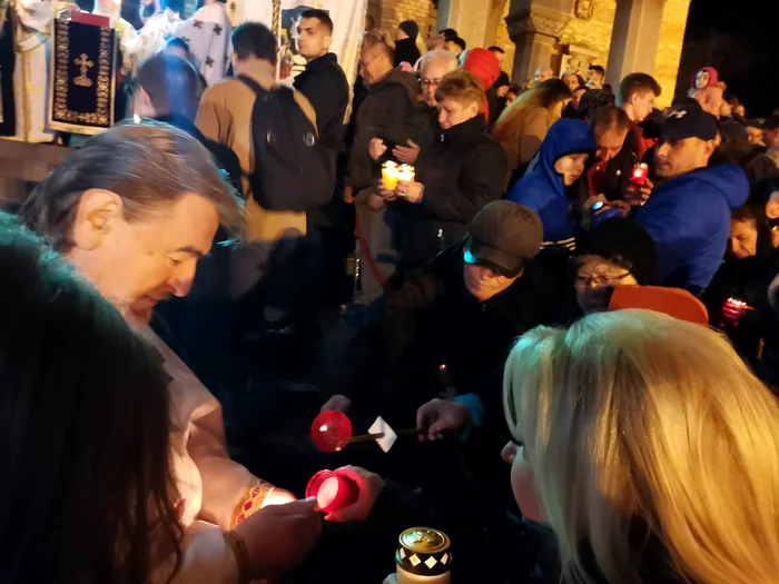 Slujba de Înviere de la Catedrală FOTO Ștefan Both