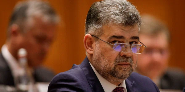 Ședința plenului reunit al Parlamentului României, în care Camera Deputaților și Senatul României votează pentru învestirea guvernului Marcel Ciolacu, în București. FOTO Inquam Photos / George Călin