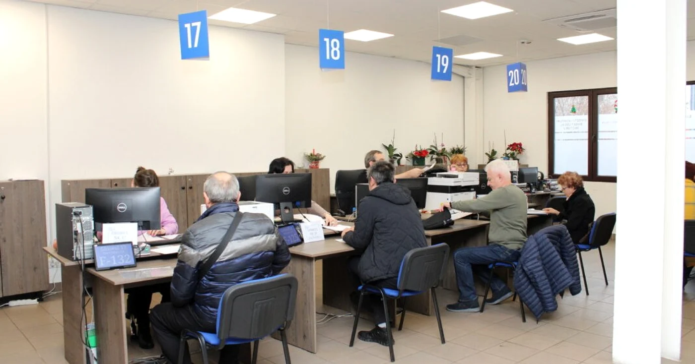 Mii de contribuabili din Sectorul 2 şi-au plătit deja impozitele locale pe 2024. FOTO Facebook