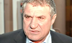 Verii Becali mai  au şase jucători jpeg