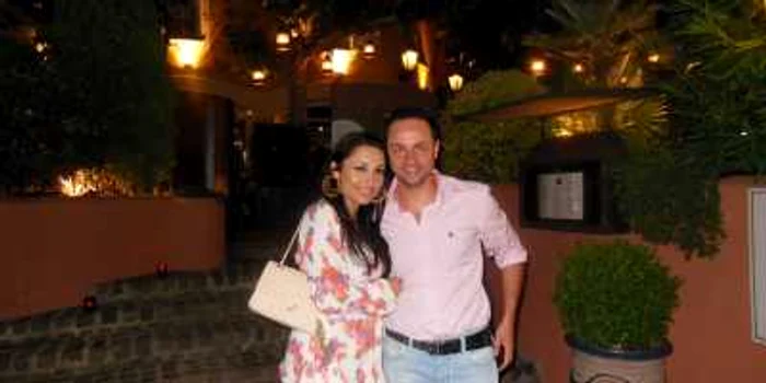 Andra şi Cătălin Măruţă, în vacanţă la Saint Tropez FOTO: Pro TV