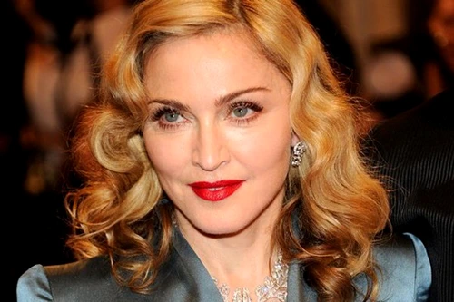 madonna met gala 2011 makeup red lipstick jpeg jpeg
