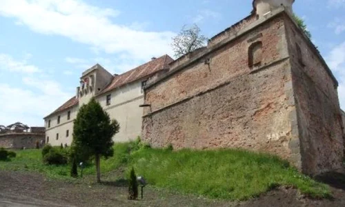 Când îşi va recăpăta Cetatea Braşovului gloria de odinioară? jpeg