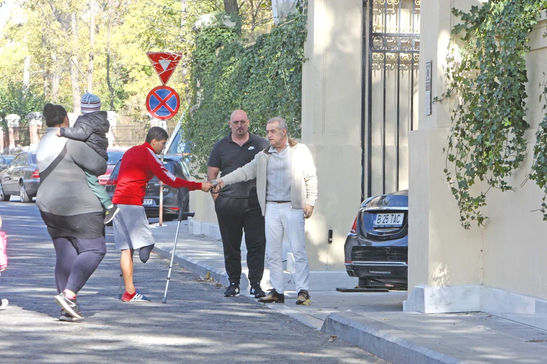 La palat, a ajutat de multe  ori oamenii nevoiași