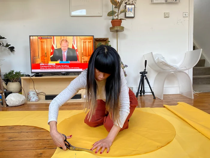 Pătura pentru picnic anti-coronavirus poate fi confecționată din orice material textil