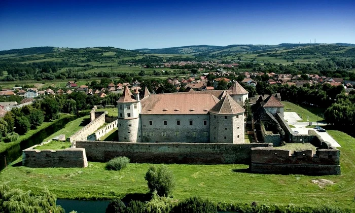 Cetatea Făgăraş – printre cele mai mari şi mai bine conservate cetăți medievale din Europa jpeg