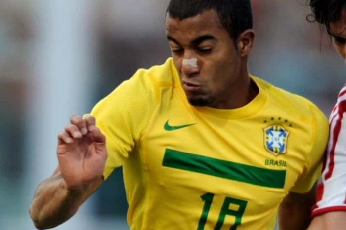 The Mirror | Lucas Moura, brazilianul minune de 19 ani pe care Manchester United este gata să pună mâna