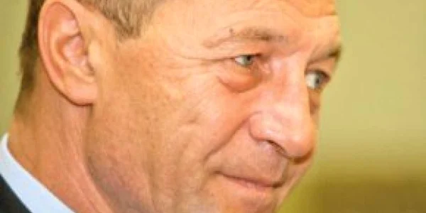 Comisiile juridice ale Parlamentului au respins scrisoarea lui Băsescu privind refendumul