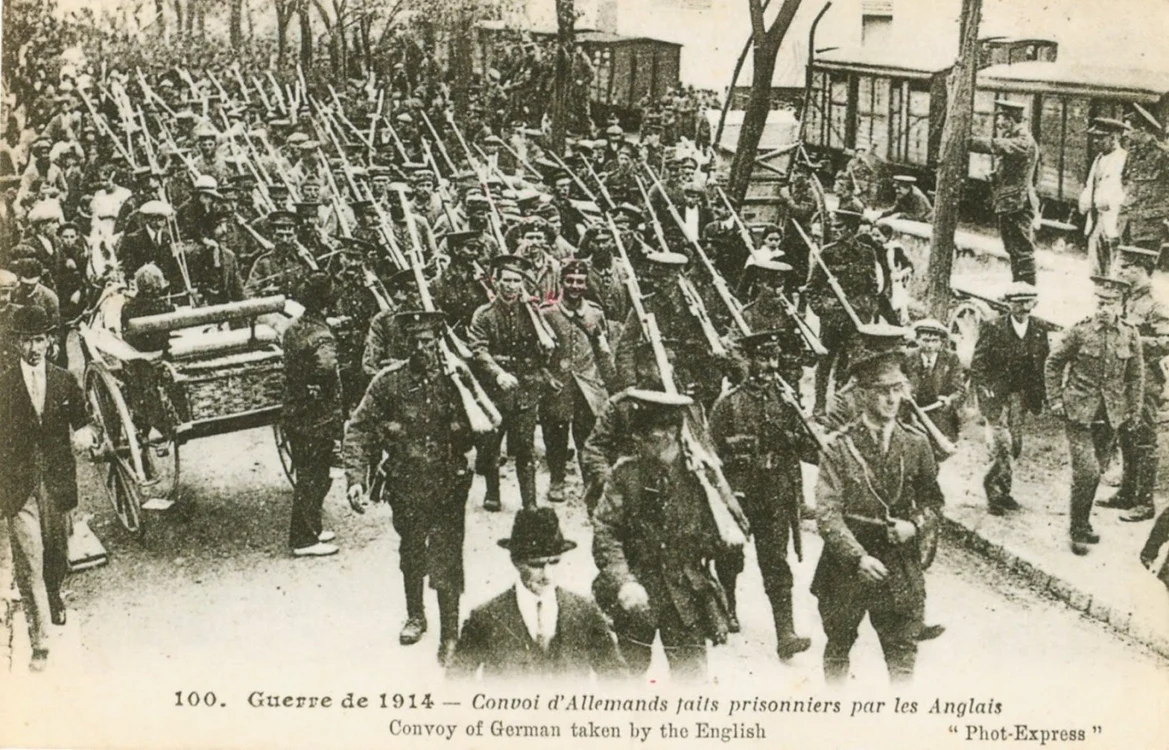 Convoi de soldaţi nemţi, în 1914