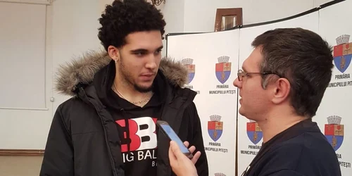 liangelo ball si denis grigorescu