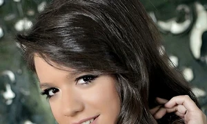 Aşa arată după câteva ore petrecute la machiaj ada Condeescu jpeg