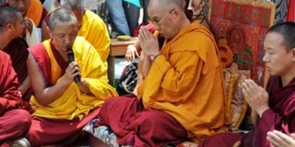 Dalai Lama promovează democraţia în Taiwan (Financial Times)