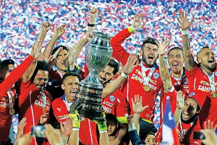 
    Pe teren, Messi a  plecat acasă fără  trofeu, în tribună  familia lui a fost  agresată de chilieni  