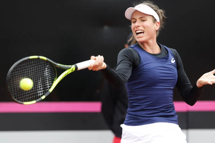 Meciul de tenis dintre Simona Halep şi Johanna Konta partida din cadrul Fed Cup desfăşurată la Constanţa FOTO Inquam Photos / George Călin