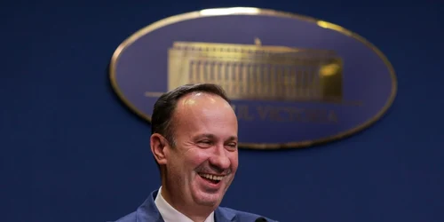Conferinta de presă la Palatul Victoria din Bucureşti vineri 17 decembrie 2021 Adrian Caciu FOTO Inquam Photos / Octav Ganea