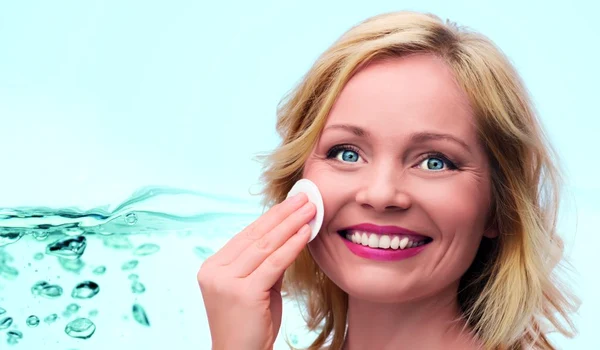 ce este apa micelară jpeg