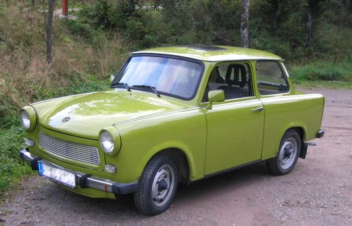 Trabantul era fabricat din carton 